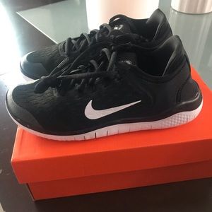 Nike Free Run 2018 size 4.5Y